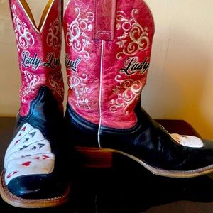 Tin haul “Lady Luck” size 8